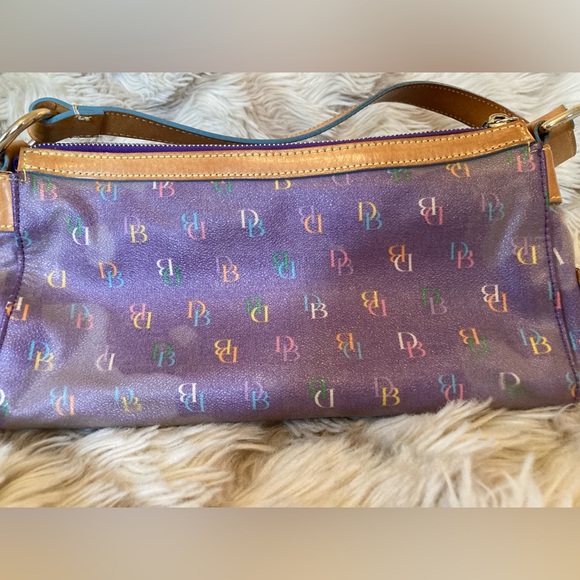 Vintage Purse - Picture 4 of 6